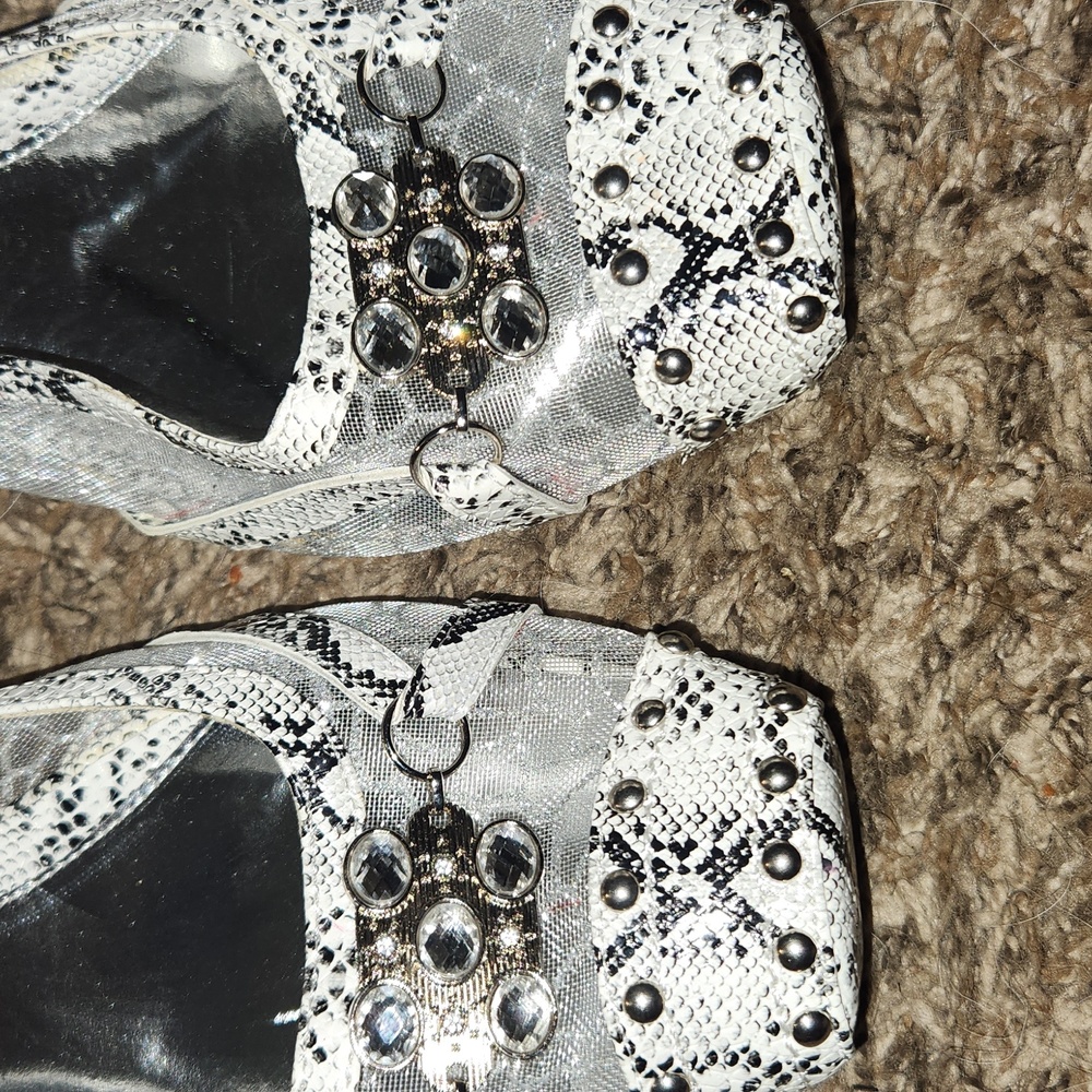 Ashro Women's Snakeskin Slip-On 12 - Picture 4 of 9